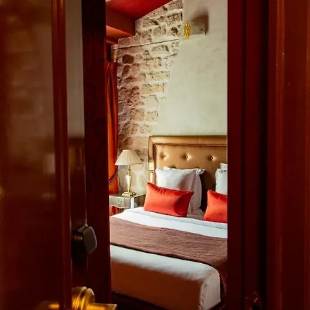 Du Beaumont 4* פריז