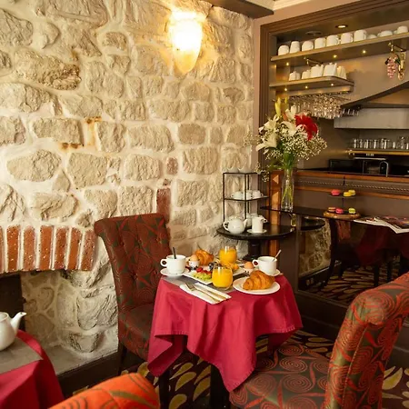 Du Beaumont 4* פריז