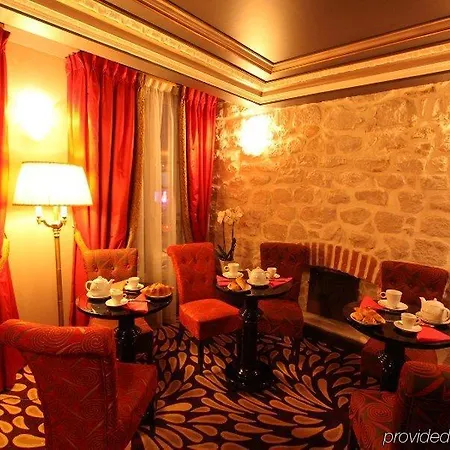 Du Beaumont 4* פריז