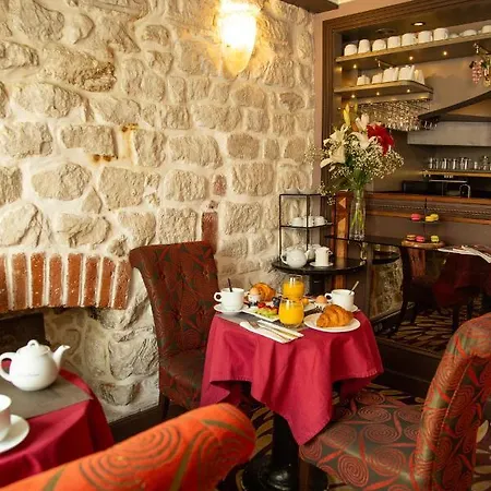 Hotel Du Beaumont Paris