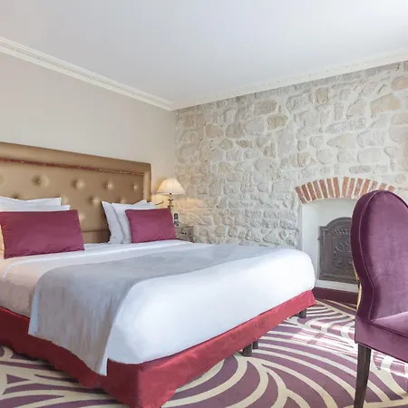 Du Beaumont Hotel 4*