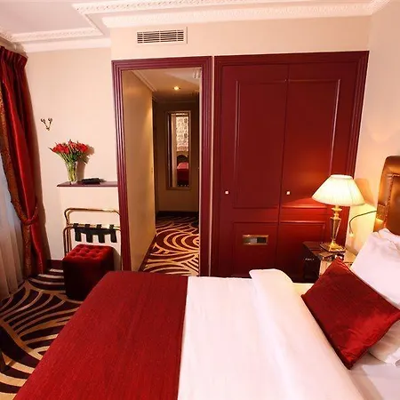 Hotel Du Beaumont Paris