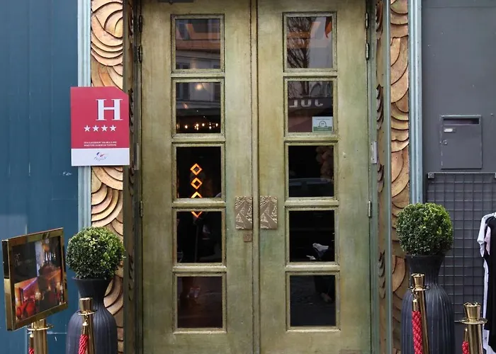 Du Beaumont Hotel 4*